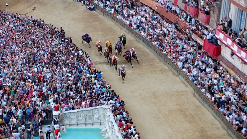 palio di siena diritti televisivi da rai a la7